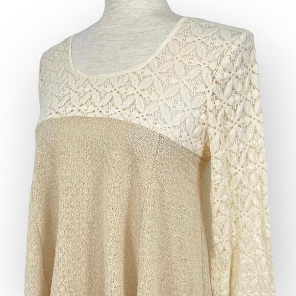 ALTAR'D STATE Cream Tunic Blouse Sheer Knit Floral Lace Long Sleeve Size Small - Picture 2 of 6